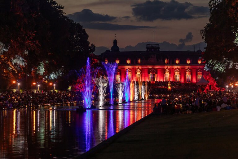 Lichterfest Schloss Neschwitz Ein magischer Abend aus Licht Geschichte und Kultur in Sachsen abfallkalender landkreis Bautzen